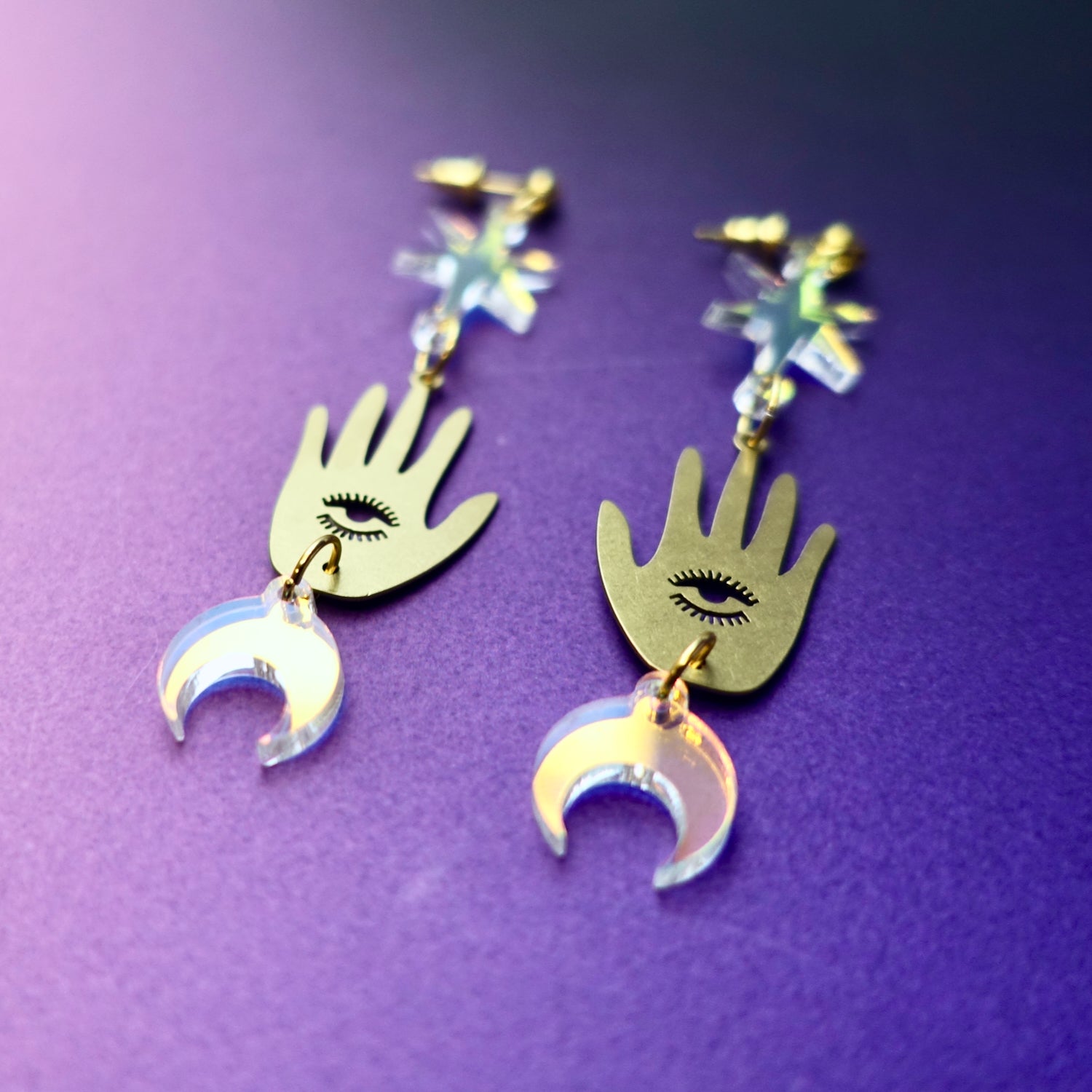 Aurelia Iridescent and Brass Hands Earrings - edenki