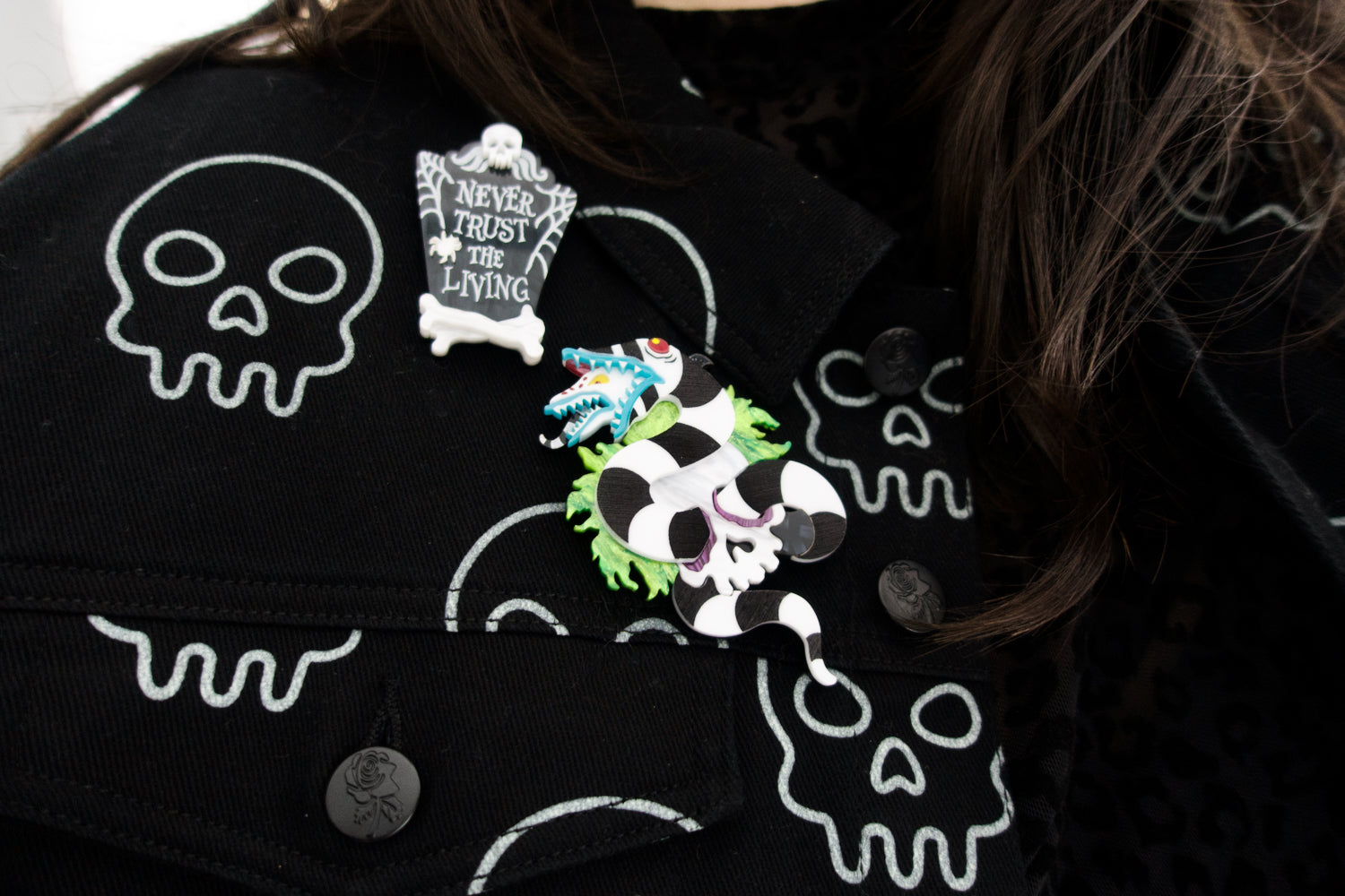 Beetlejuice Skull Brooch