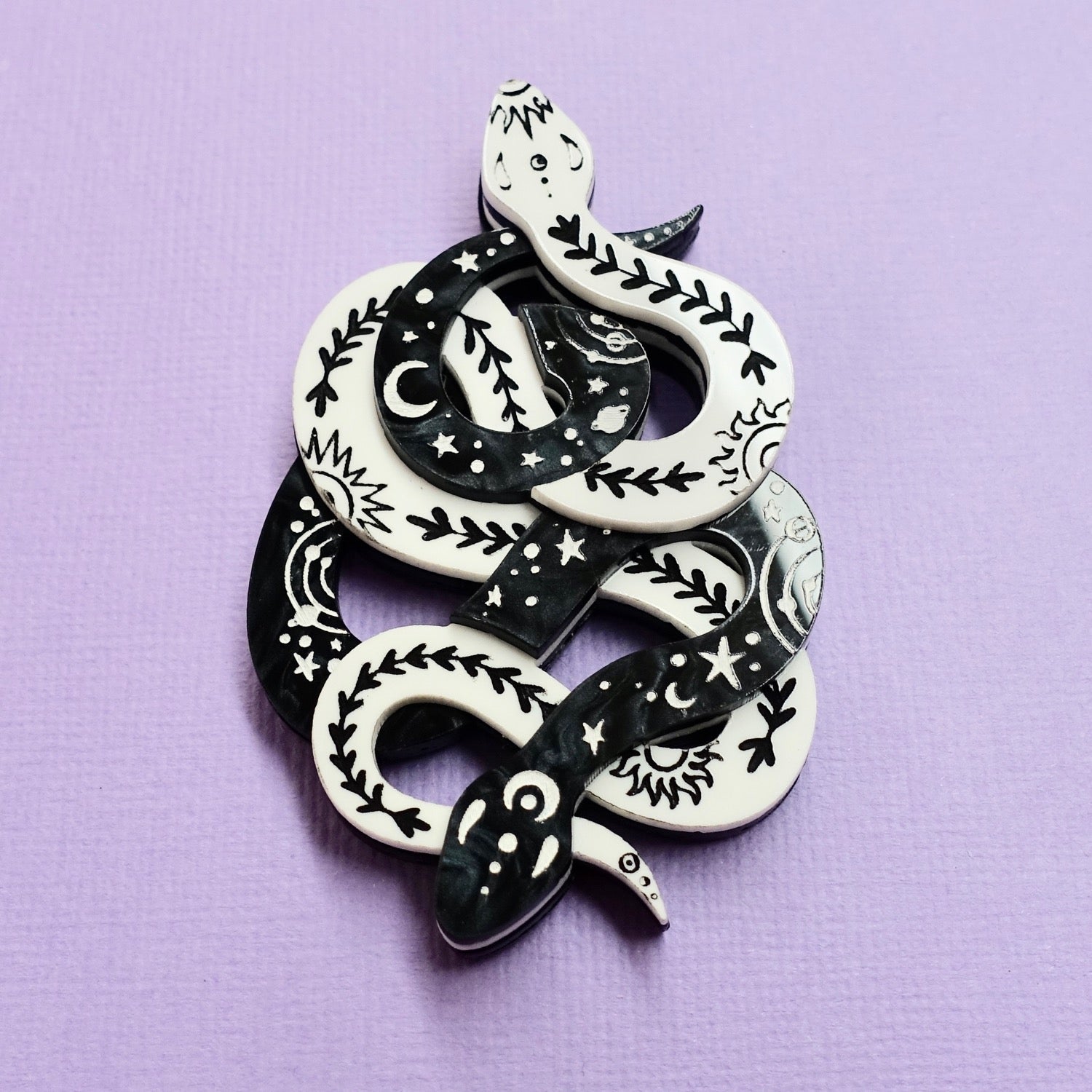Celestial Snakes Brooch - edenki