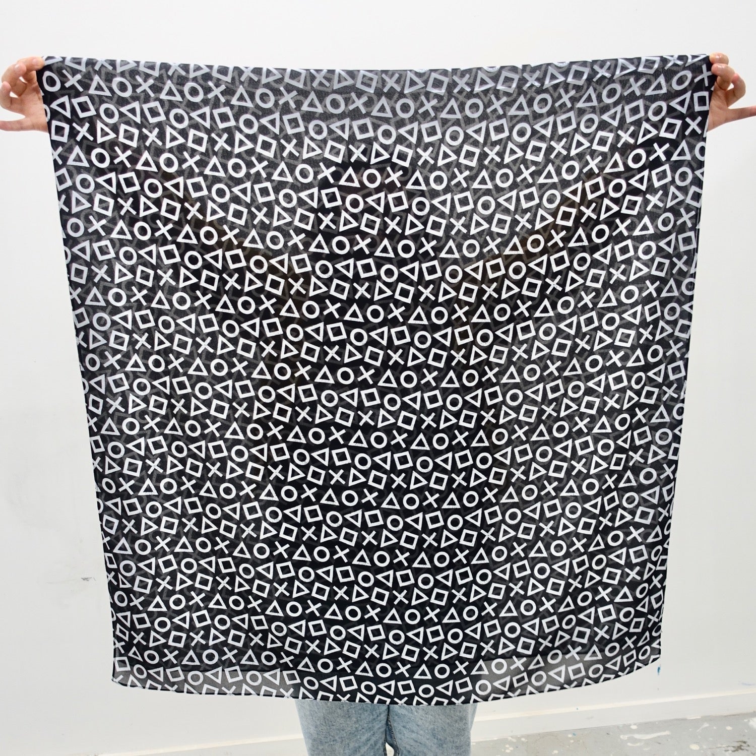 Playstation Button Icon Scarf - Black - edenki