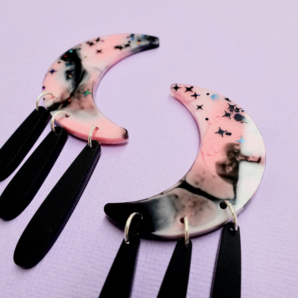 Pasiphae Resin Moon Statement Earrings - edenki