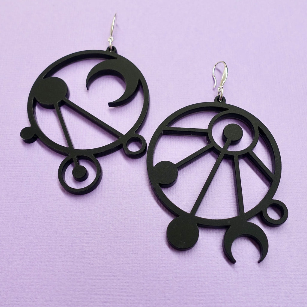 Mystic Lines Mismatched Earrings - Black - edenki