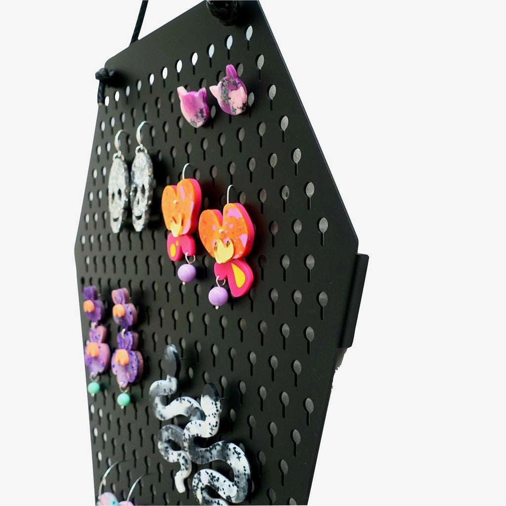 Coffin Metal Earring Holder - edenki