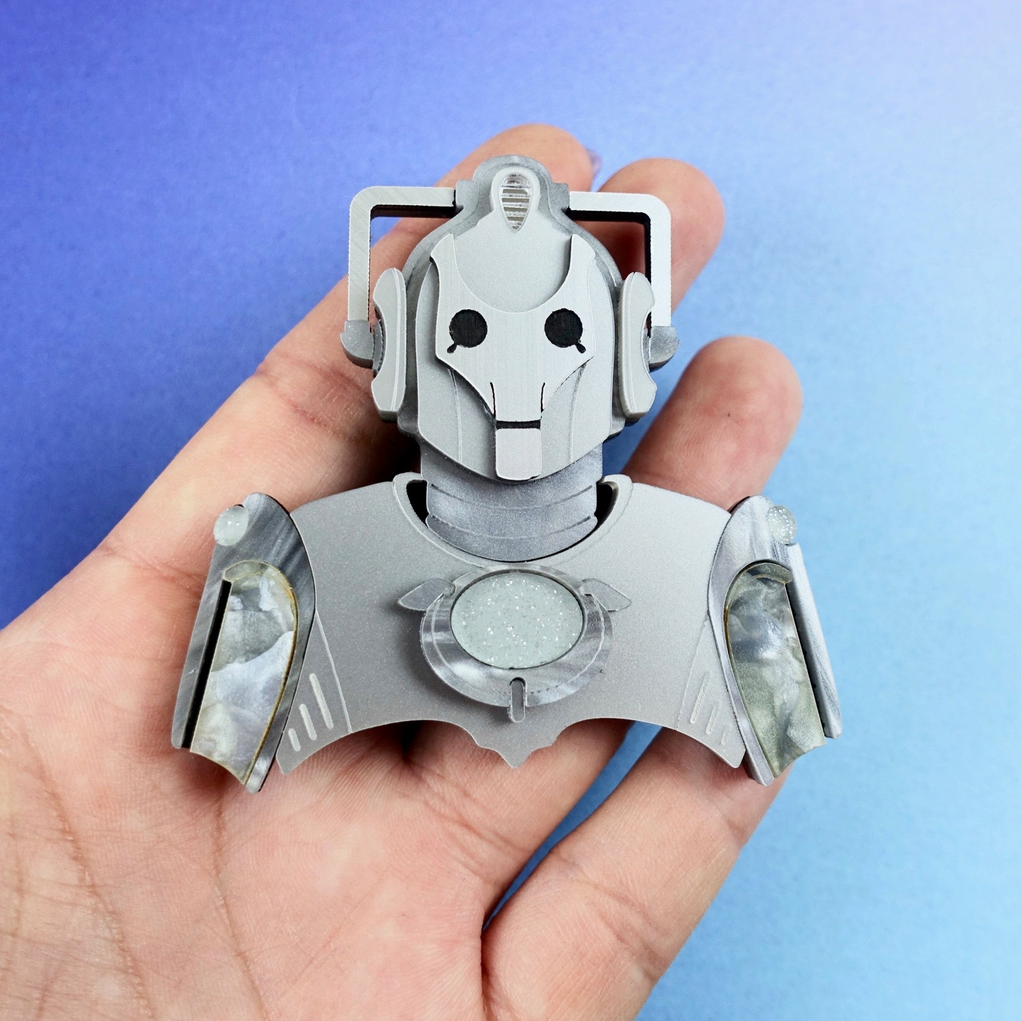 Cyberman Brooch - edenki